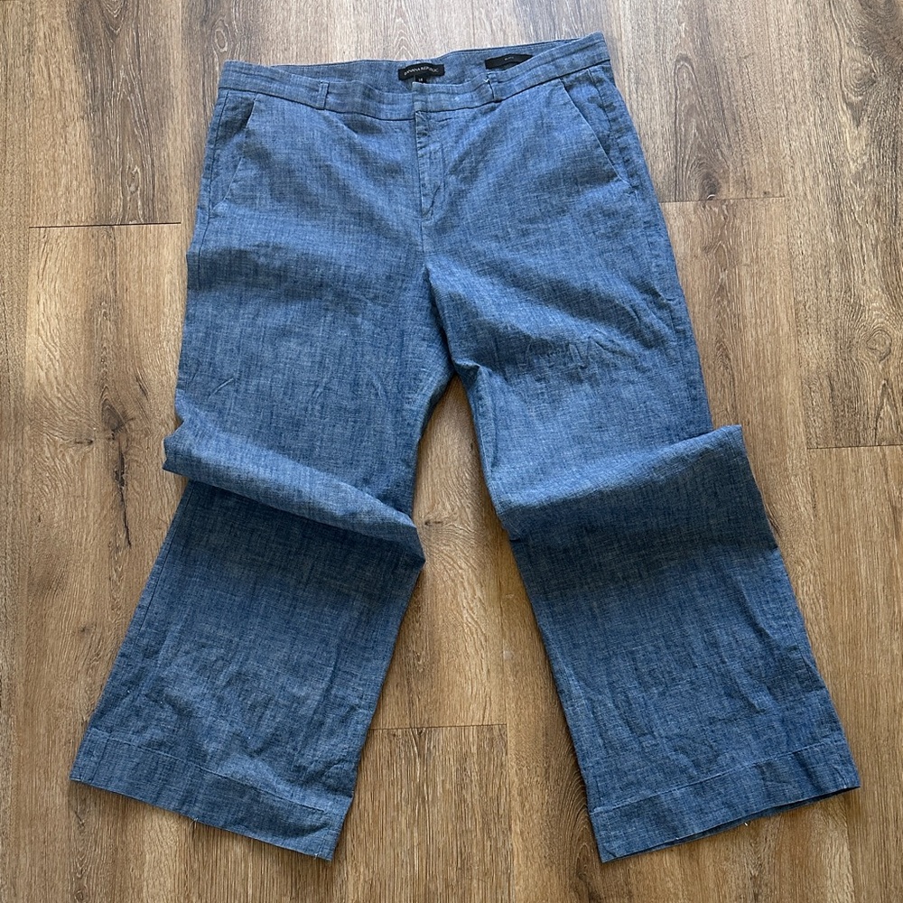 Banana Republic Denim Flare Jeans in Blue